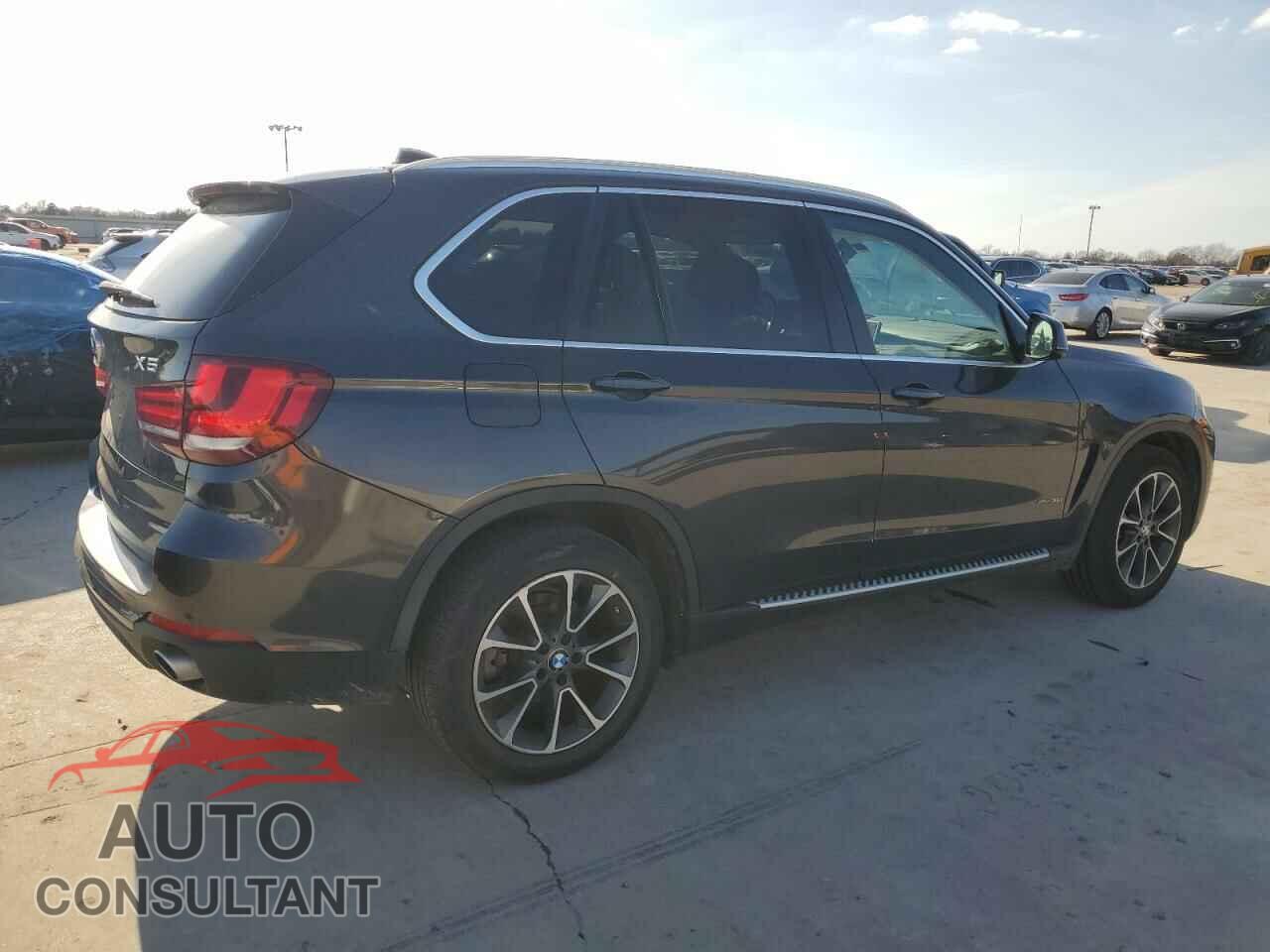 BMW X5 2014 - 5UXKR0C56E0H18683