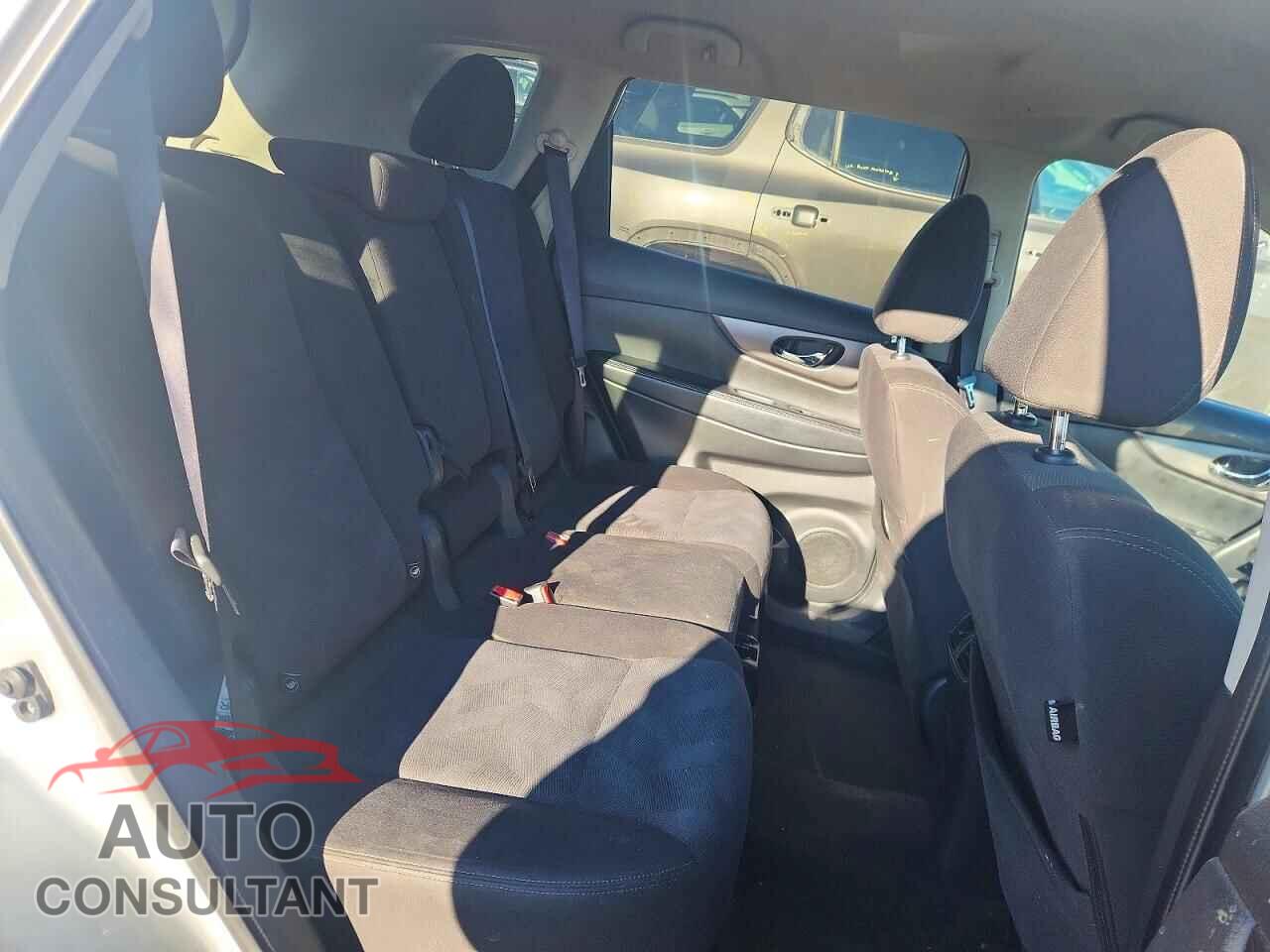NISSAN ROGUE 2016 - KNMAT2MV5GP706430