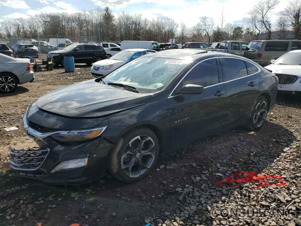 CHEVROLET MALIBU 2021 - 1G1ZD5ST4MF061279