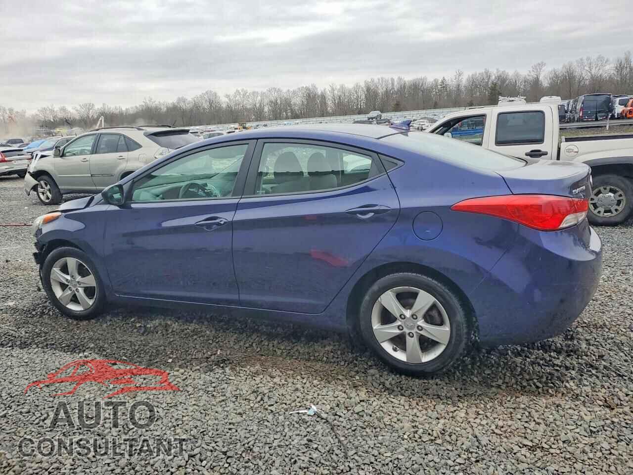HYUNDAI ELANTRA 2013 - 5NPDH4AE8DH362632