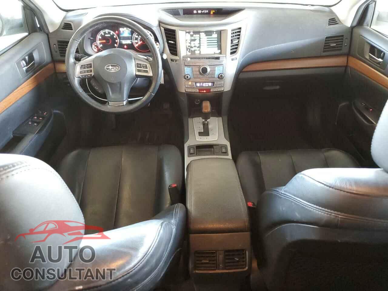 SUBARU OUTBACK 2013 - 4S4BRBLC7D3239352
