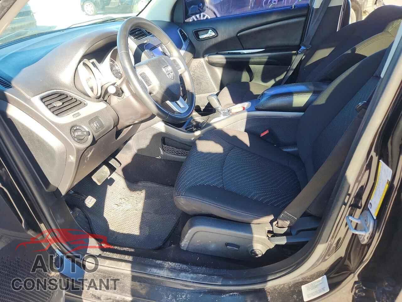 DODGE JOURNEY 2013 - 3C4PDCBG9DT727029