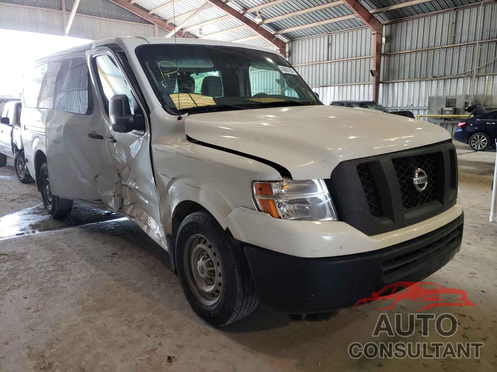 NISSAN NV 2016 - 5BZBF0AA3GN854203