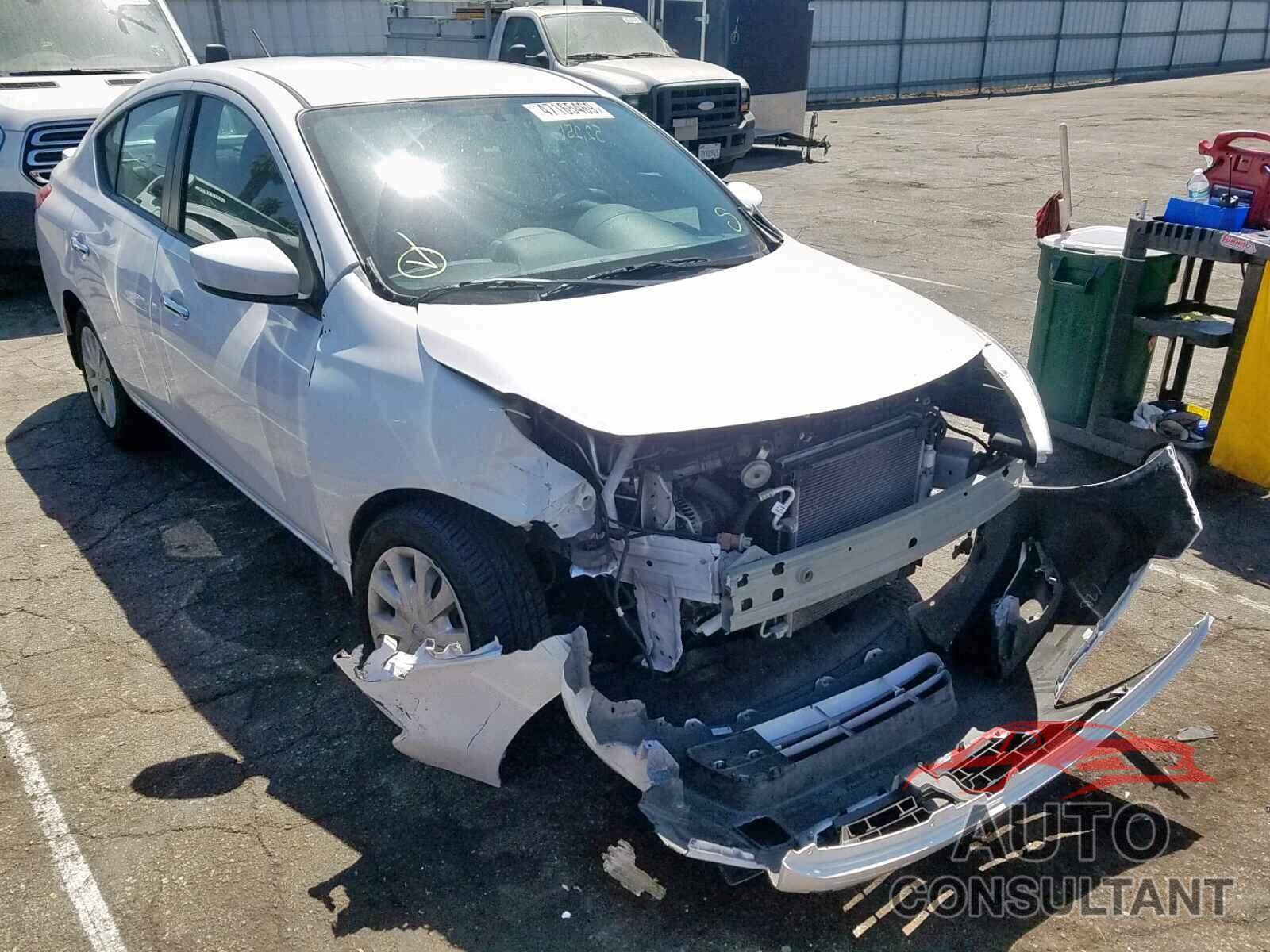NISSAN VERSA 2017 - 3N1CN7AP2HL868344