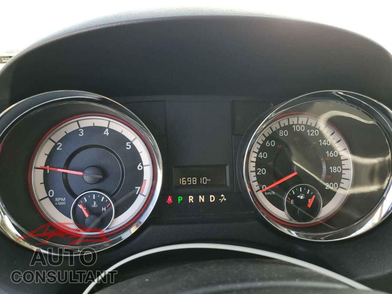 DODGE CARAVAN 2015 - 2C4RDGBG5FR647782