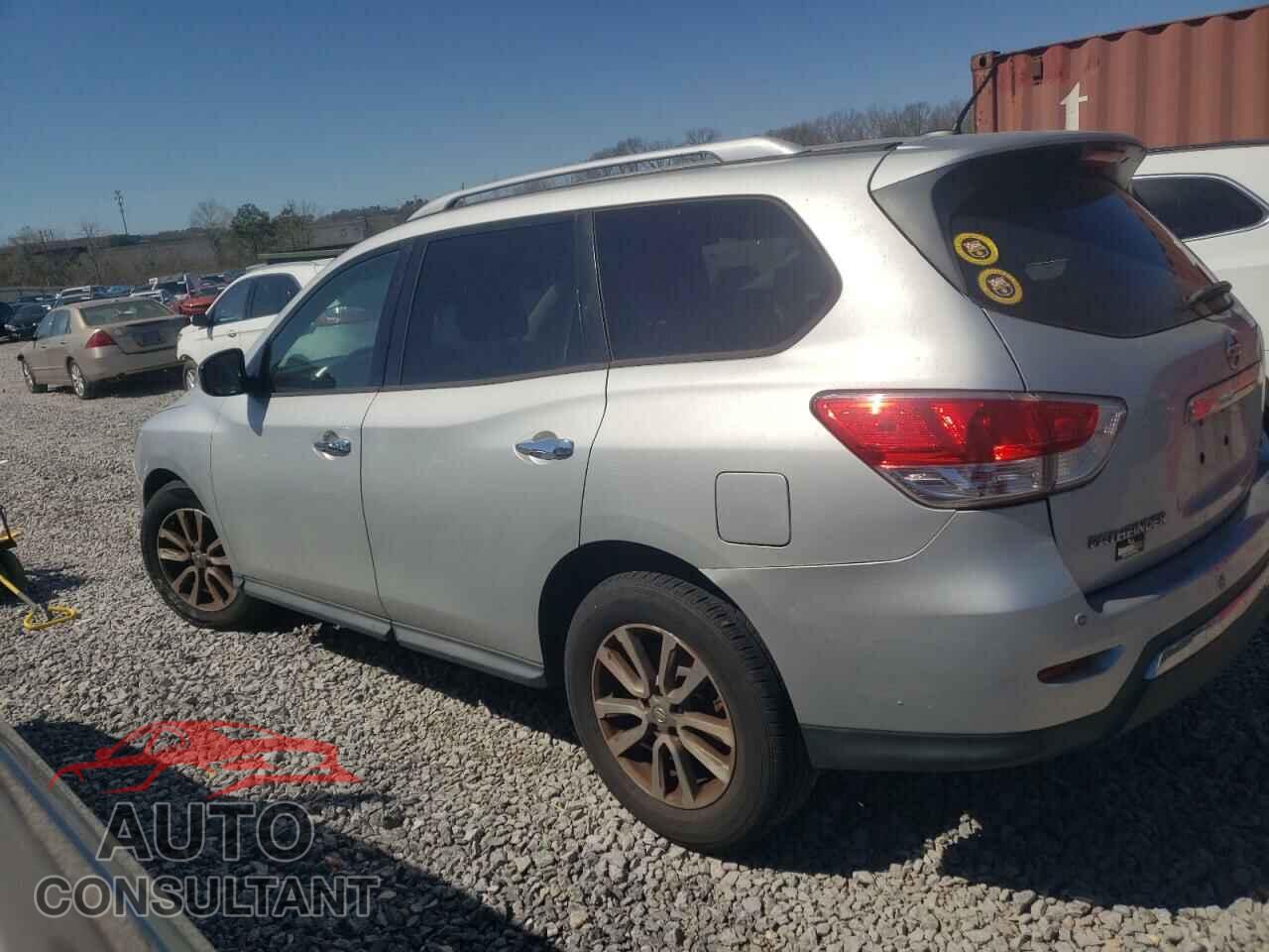 NISSAN PATHFINDER 2015 - 5N1AR2MN6FC637280