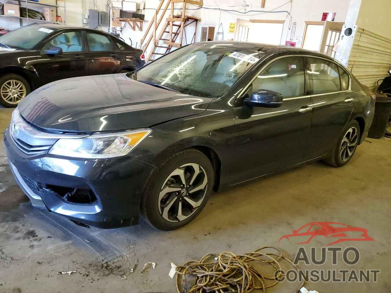 HONDA ACCORD 2017 - 1HGCR3F83HA016136