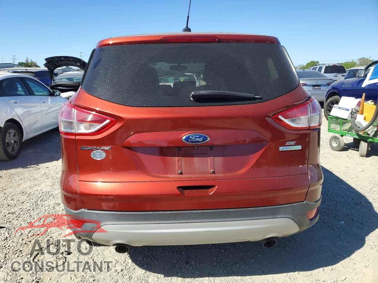 FORD ESCAPE 2014 - 1FMCU0GX0EUD02694