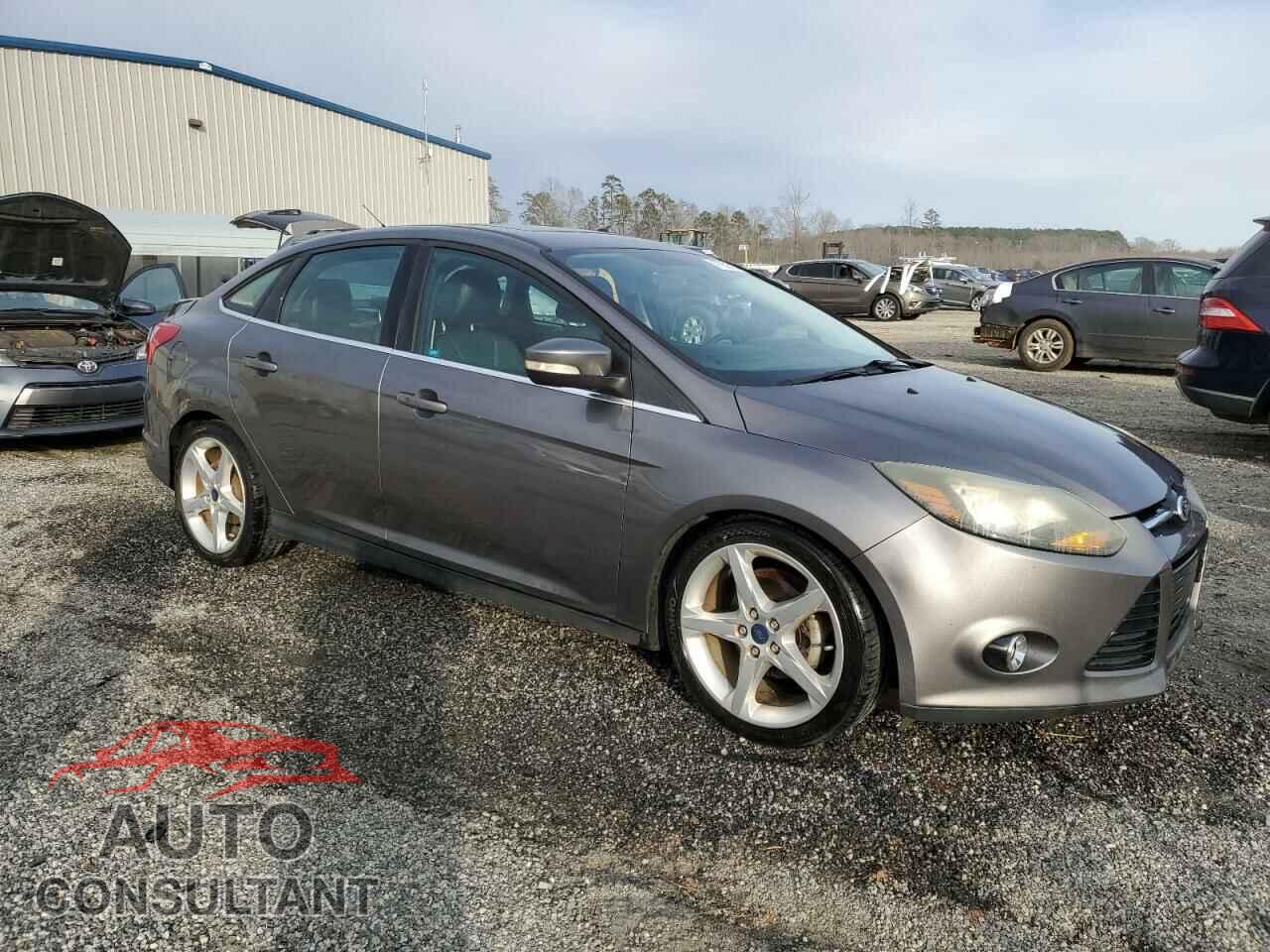 FORD FOCUS 2014 - 1FADP3J27EL359646