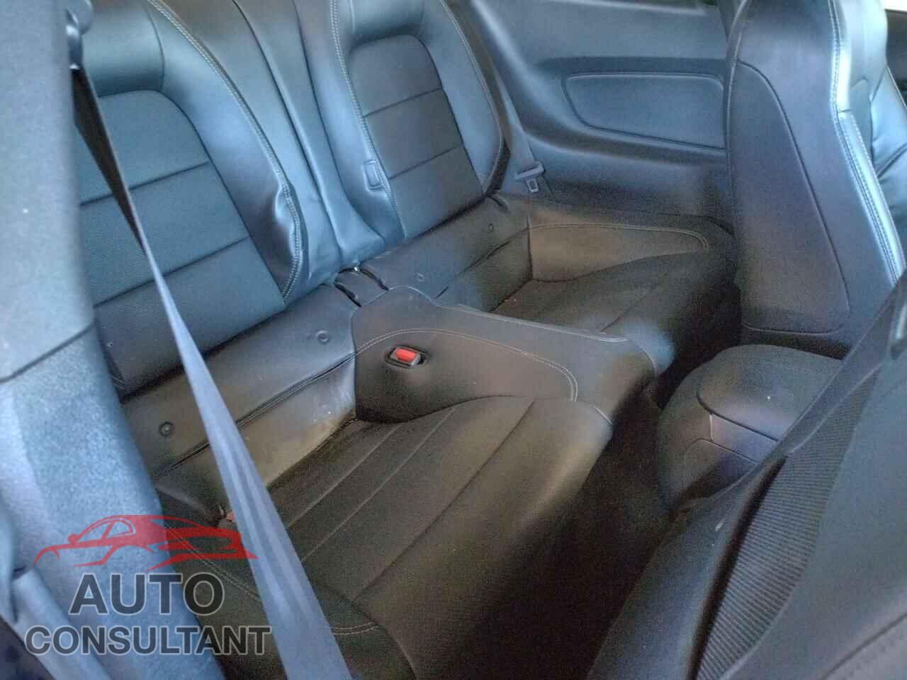 FORD MUSTANG 2021 - 1FA6P8CF4M5116563