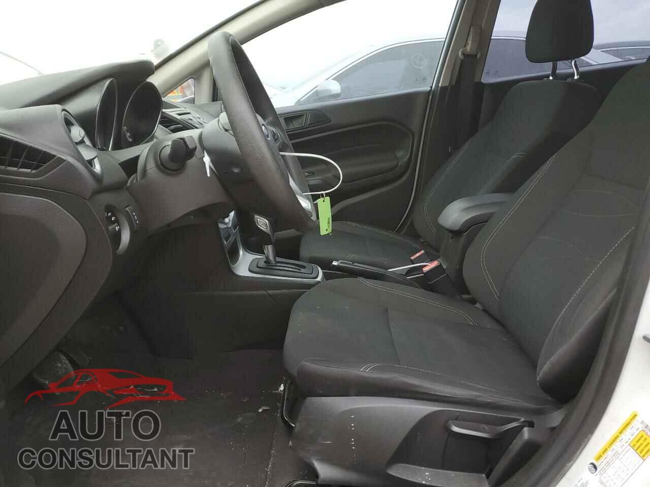 FORD FIESTA 2019 - 3FADP4EJ1KM116819