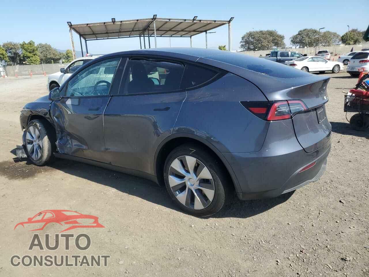 TESLA MODEL Y 2023 - 7SAYGDED6PF956292