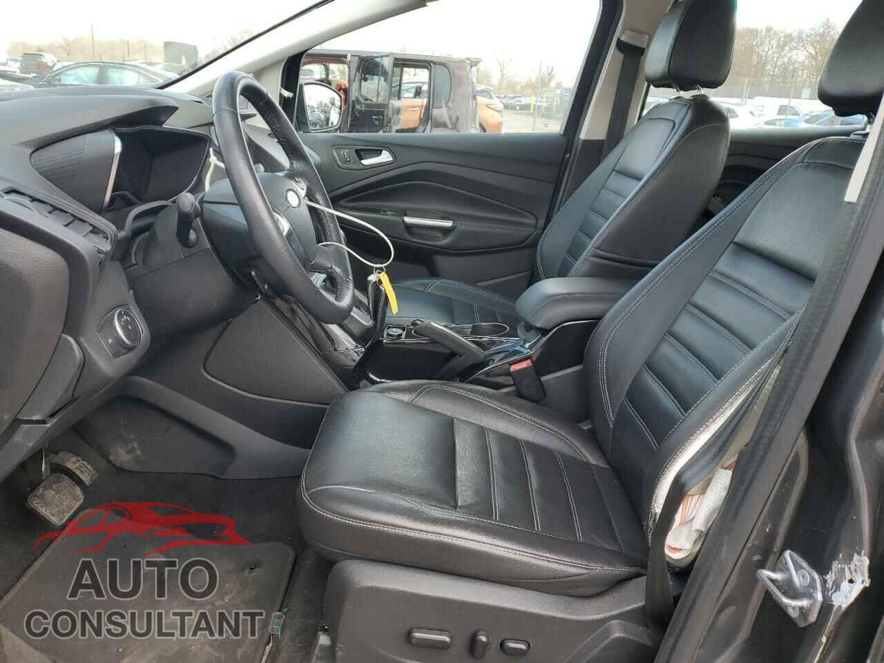FORD CMAX 2017 - 1FADP5FU8HL111965