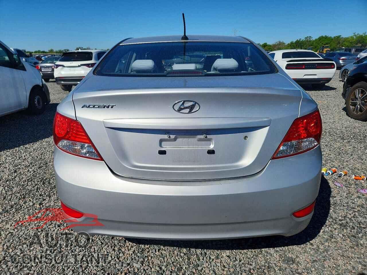 HYUNDAI ACCENT 2012 - KMHCT4AE2CU081145