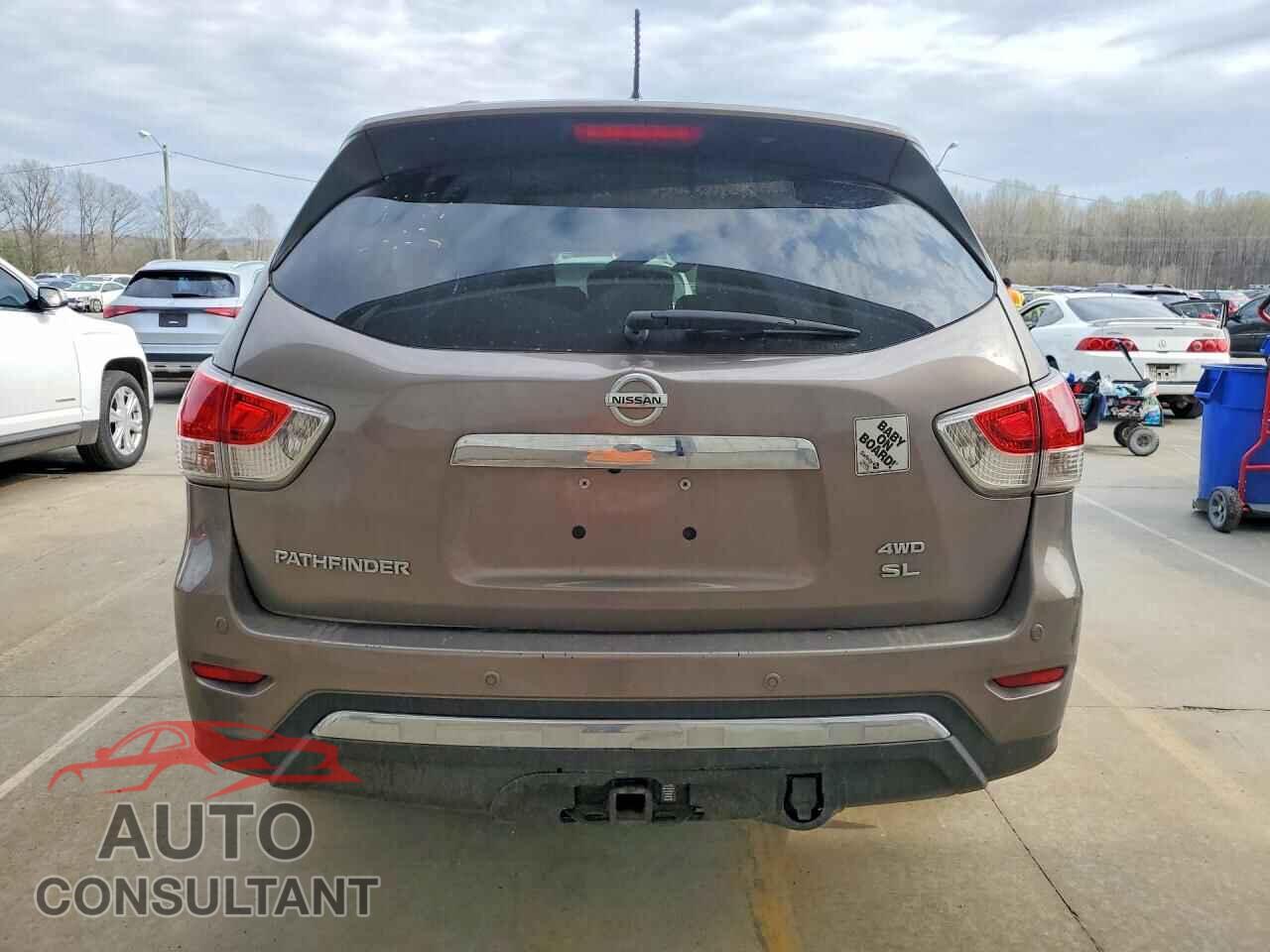 NISSAN PATHFINDER 2014 - 5N1AR2MM6EC644431