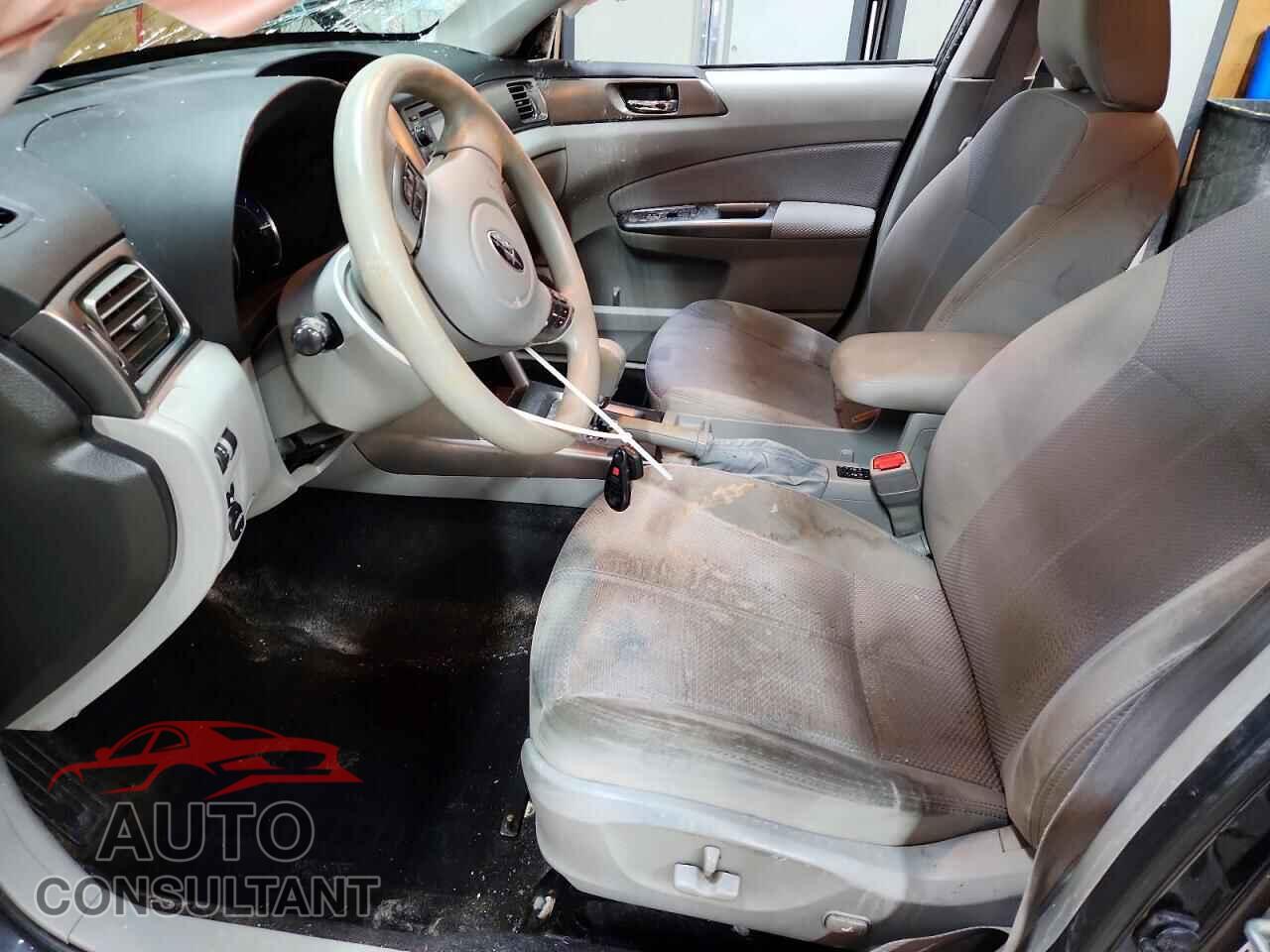 SUBARU FORESTER 2011 - JF2SHBDC8BH768638