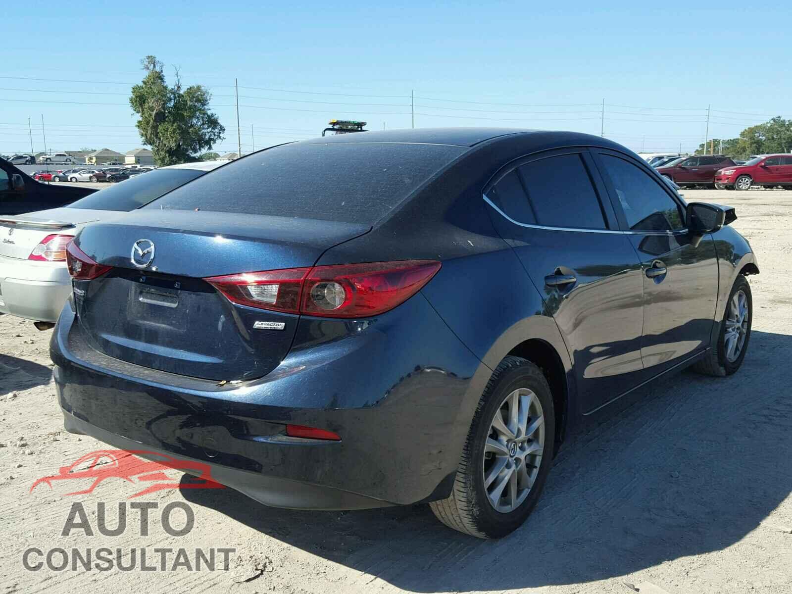 MAZDA 3 2017 - 3MZBN1U75HM105131