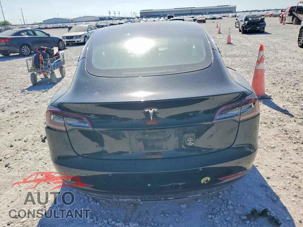 TESLA MODEL 3 2018 - 5YJ3E1EA8JF165920
