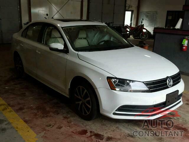 VOLKSWAGEN JETTA 2017 - 3VWDB7AJXHM389375