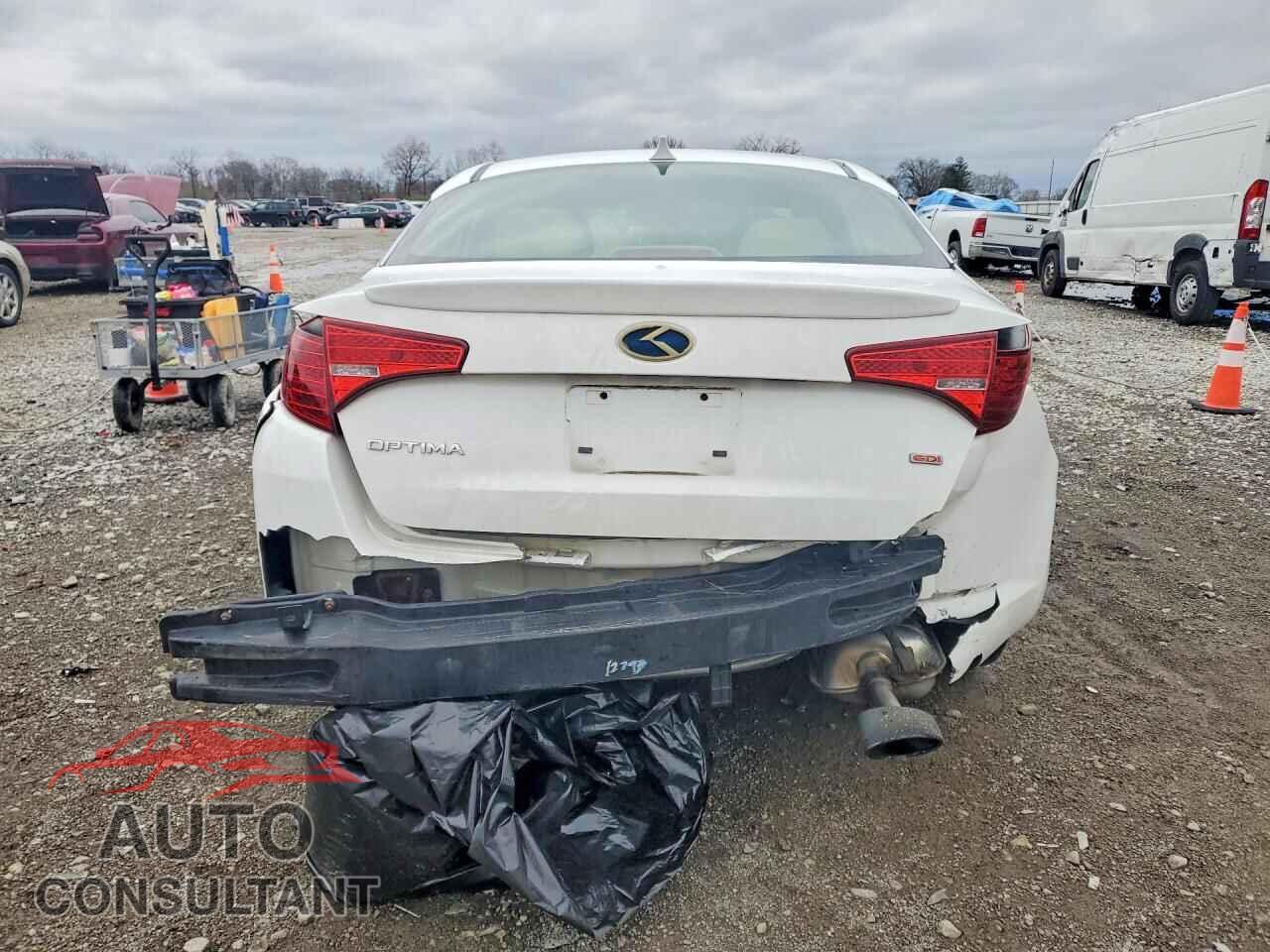 KIA OPTIMA 2011 - KNAGM4A71B5088856