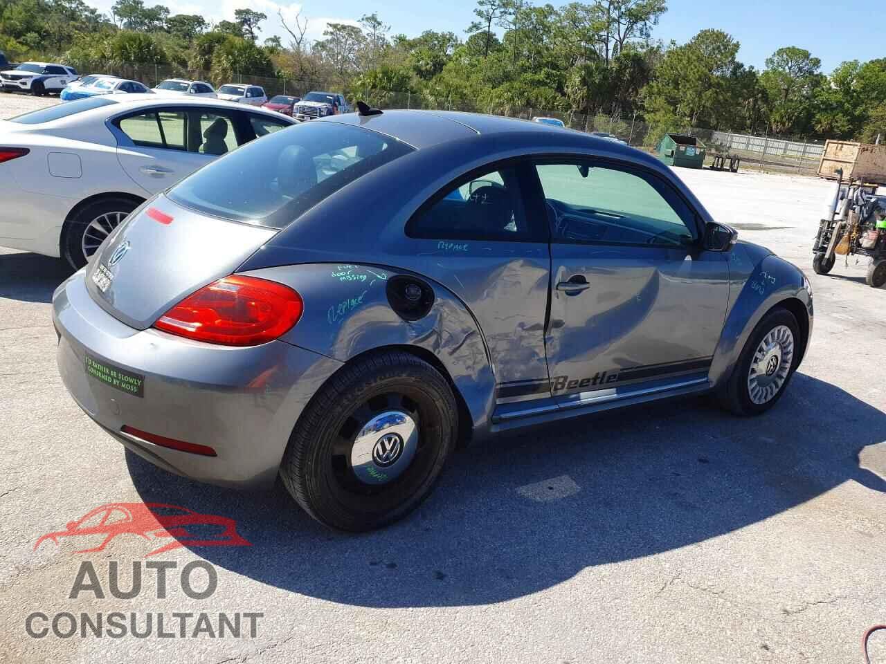 VOLKSWAGEN BEETLE 2014 - 3VWJP7AT2EM632484