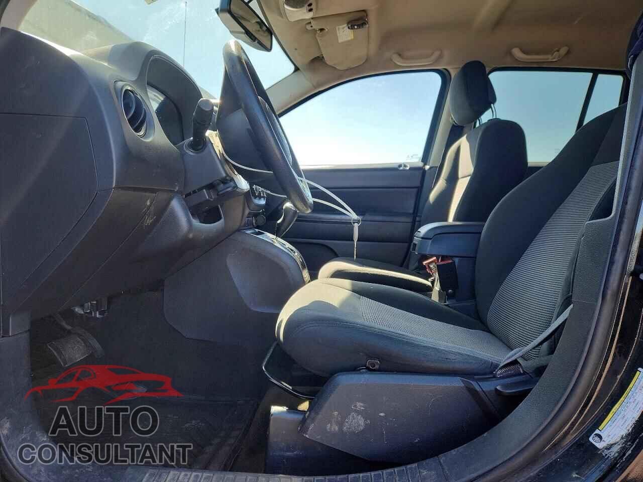 JEEP COMPASS 2016 - 1C4NJCBAXGD641802