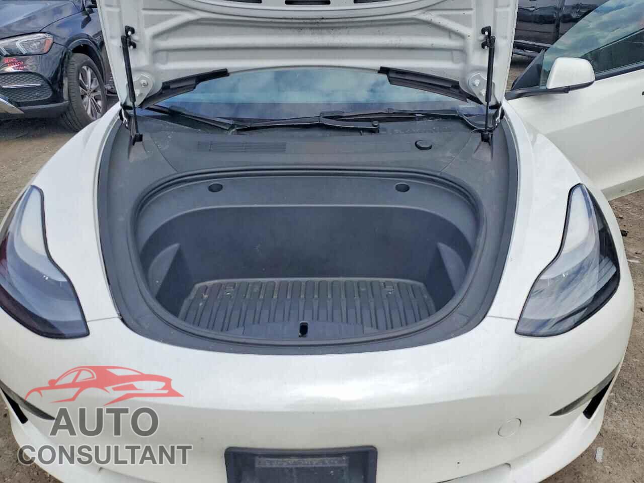 TESLA MODEL 3 2023 - 5YJ3E1EA5PF394497
