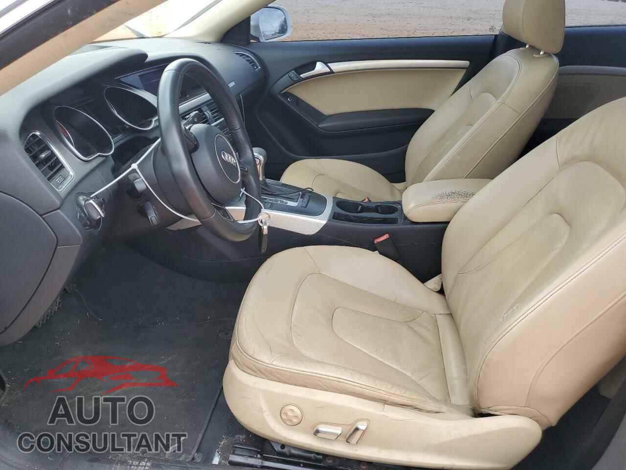 AUDI A5 2013 - WAUCFAFR5DA023214