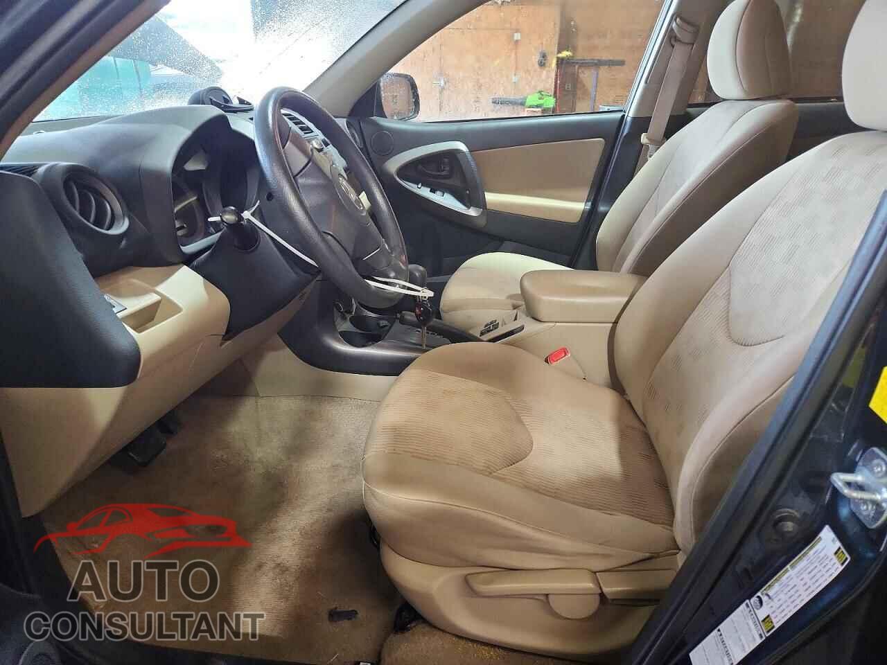 TOYOTA RAV4 2011 - 2T3BF4DV8BW105534