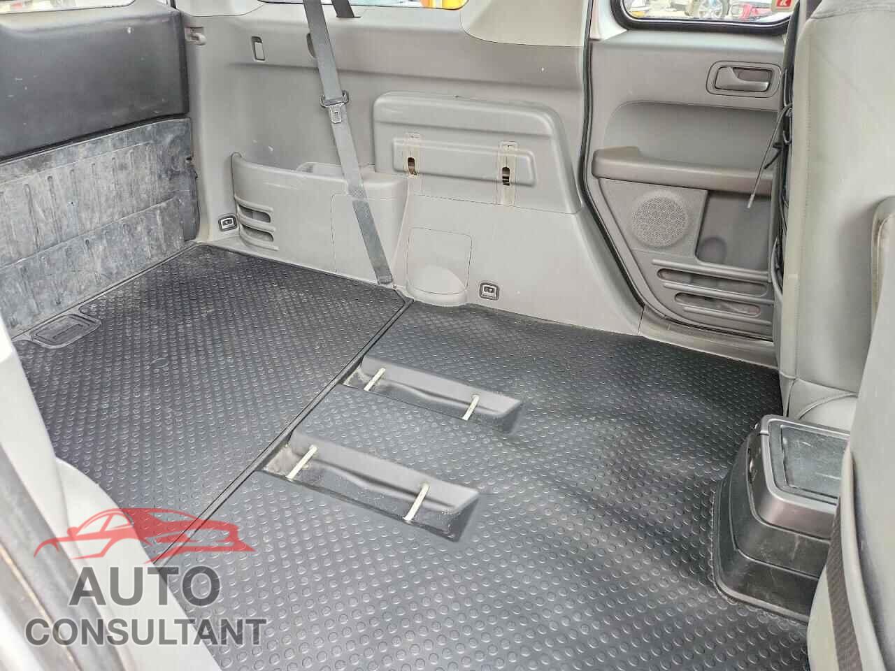 HONDA ELEMENT 2011 - 5J6YH2H78BL005418