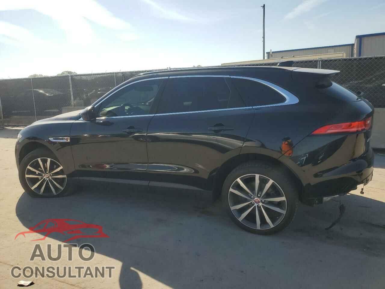 JAGUAR F-PACE 2018 - SADCK2FX8JA295985