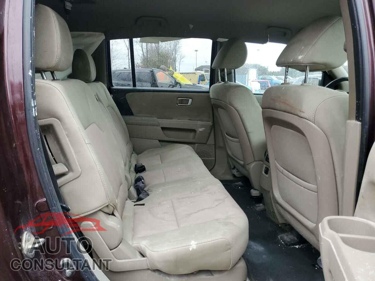 HONDA PILOT 2014 - 5FNYF4H4XEB047089