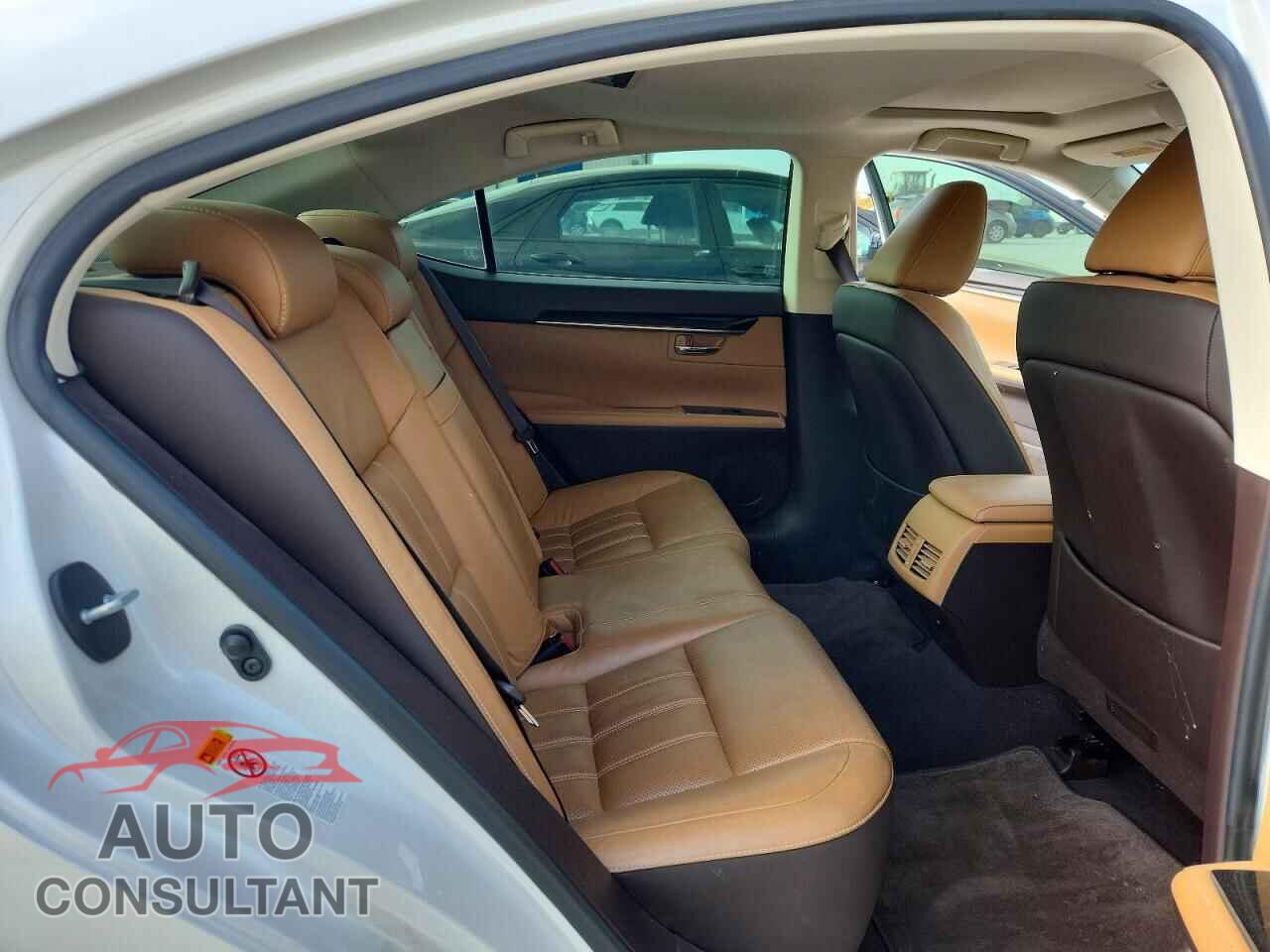 LEXUS ES350 2016 - JTHBK1GG7G2231213
