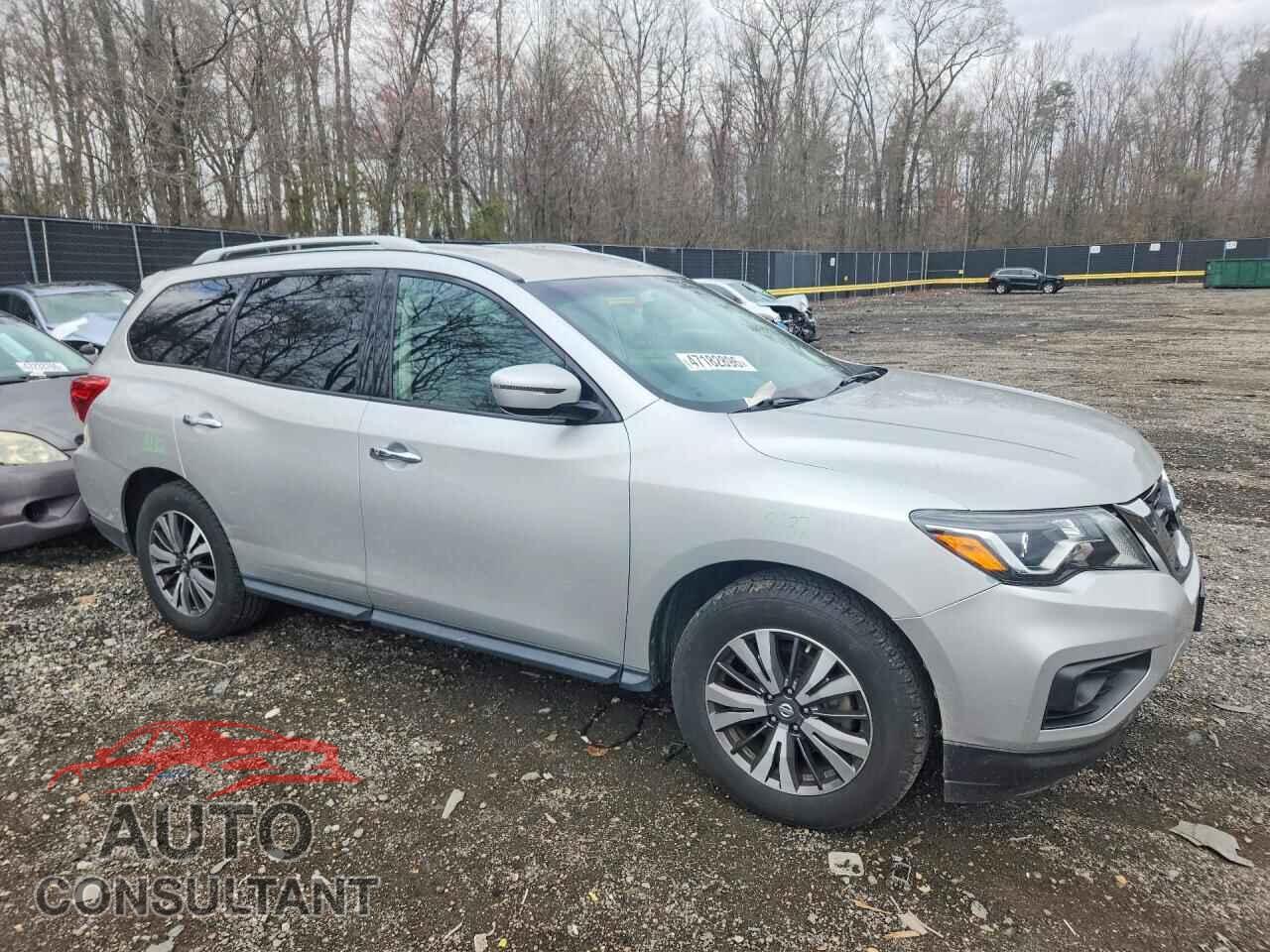 NISSAN PATHFINDER 2017 - 5N1DR2MN9HC673576