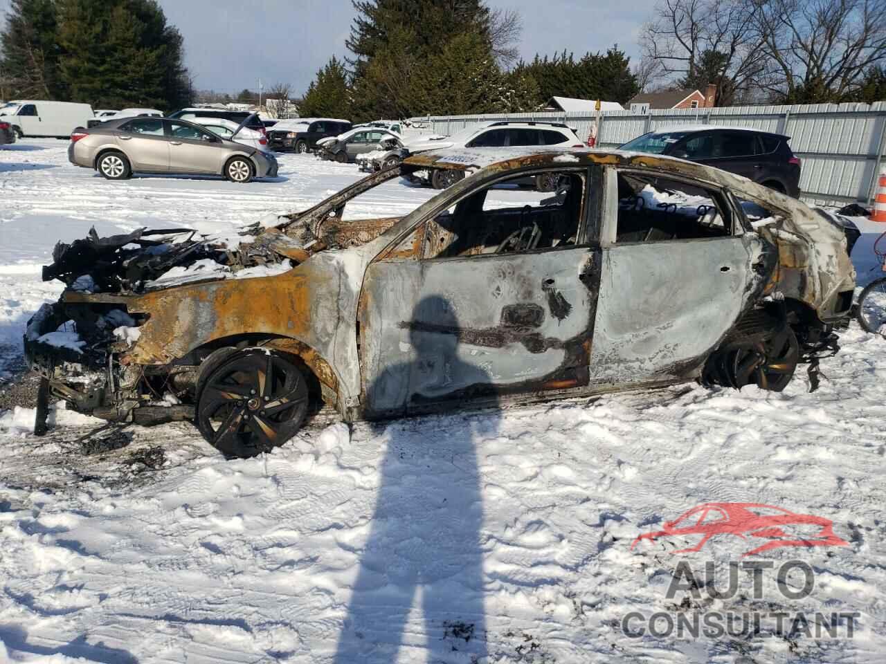 HONDA INSIGHT 2021 - 19XZE4F15ME001304