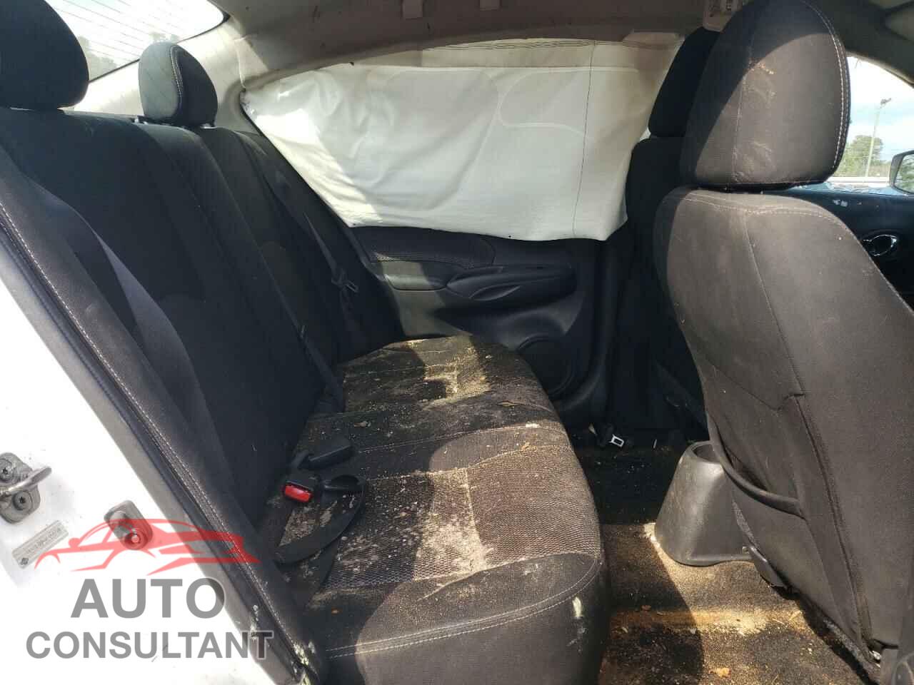 NISSAN VERSA 2019 - 3N1CN7AP9KL858739