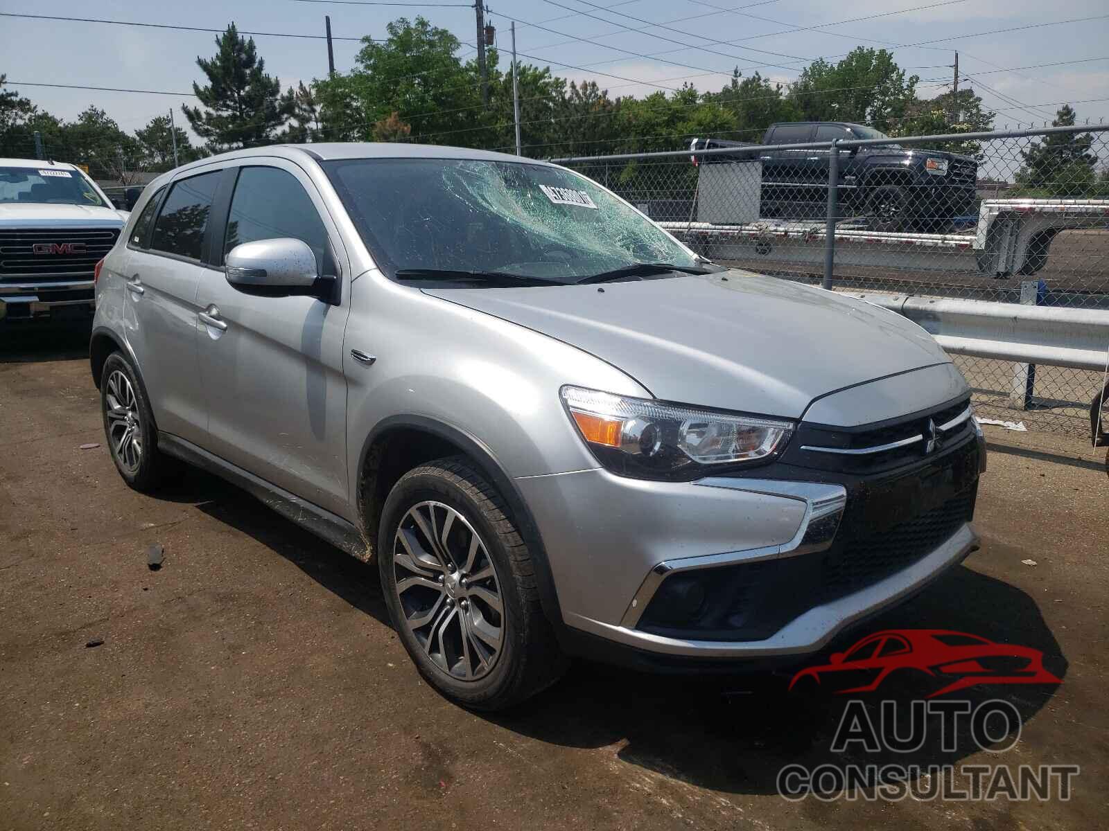 MITSUBISHI OUTLANDER 2019 - JA4AP3AU6KU018138
