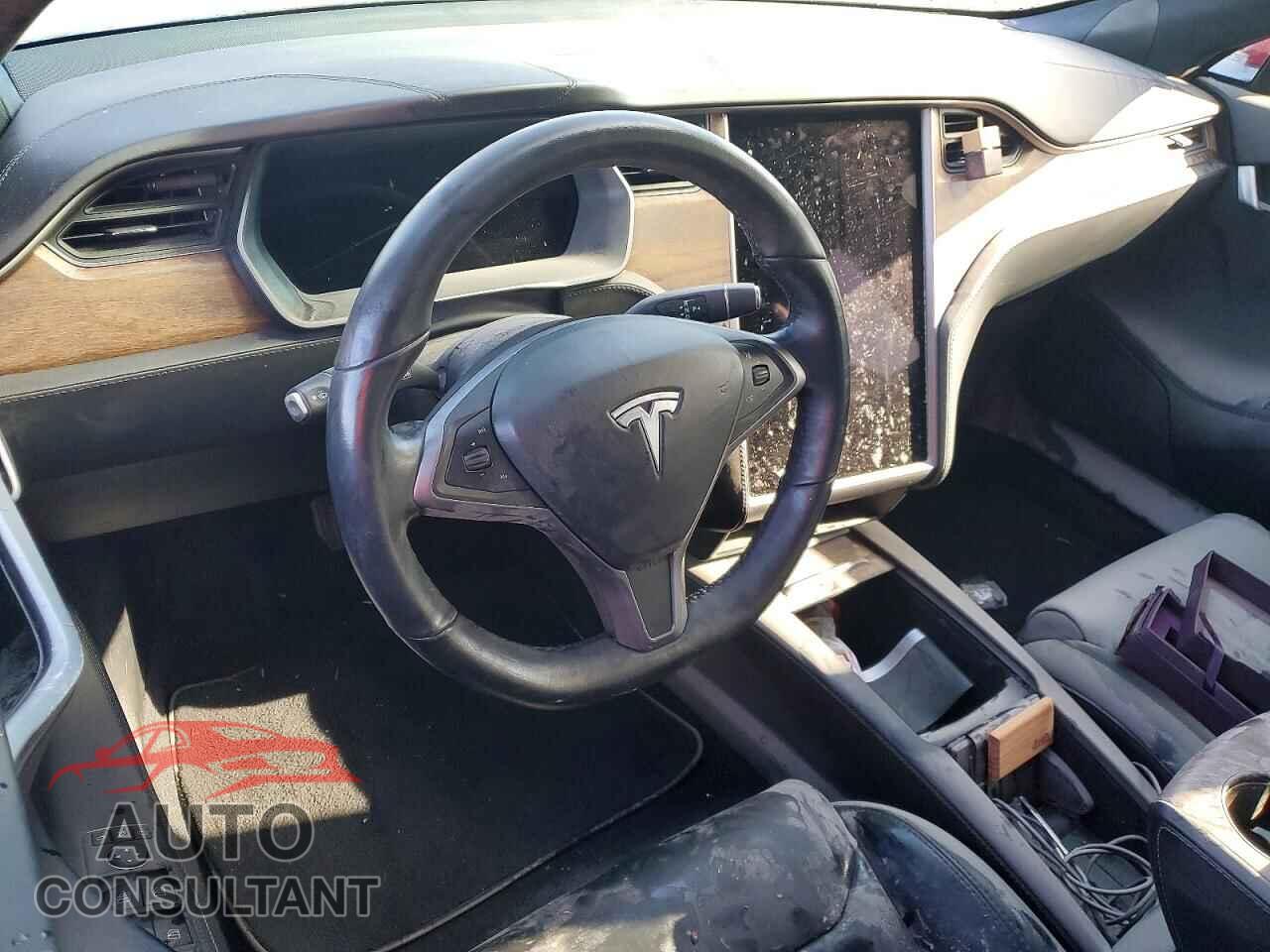 TESLA MODEL S 2018 - 5YJSA1E2XJF292393