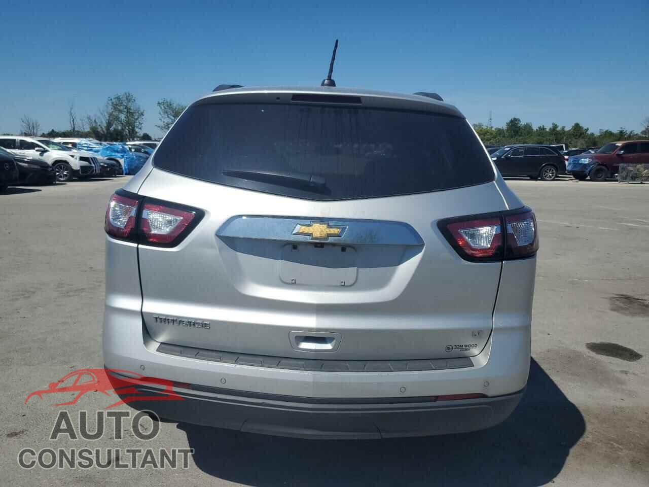 CHEVROLET TRAVERSE 2017 - 1GNKRGKD5HJ323478