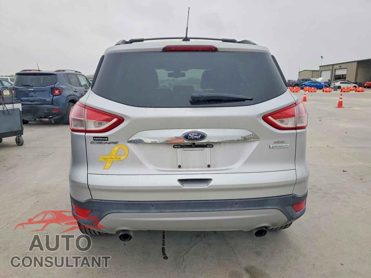 FORD ESCAPE 2013 - 1FMCU0H92DUD85768
