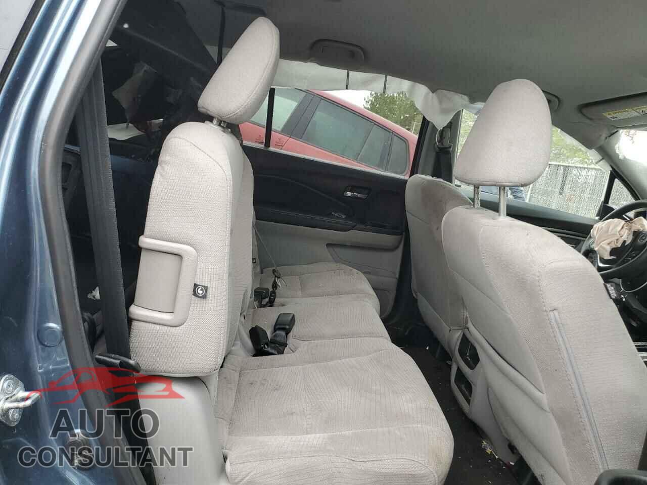 HONDA PILOT 2017 - 5FNYF6H14HB089764
