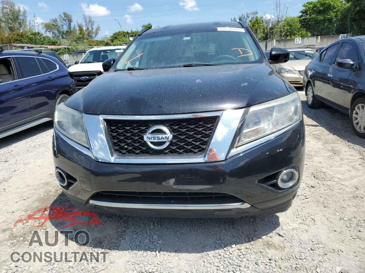 NISSAN PATHFINDER 2015 - 5N1AR2MN5FC622138