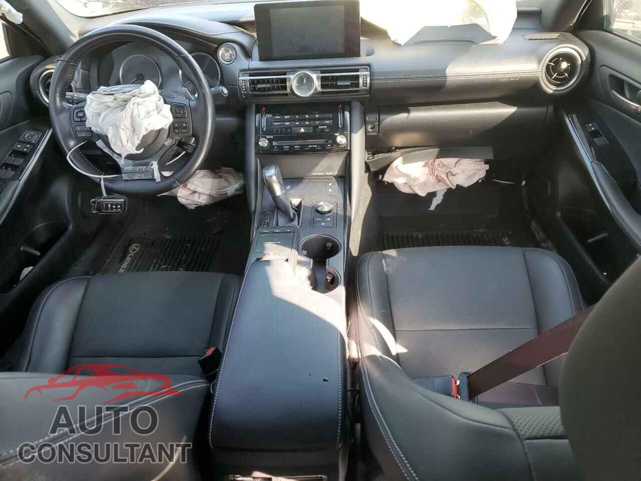 LEXUS IS 2021 - JTHC81F29M5045630