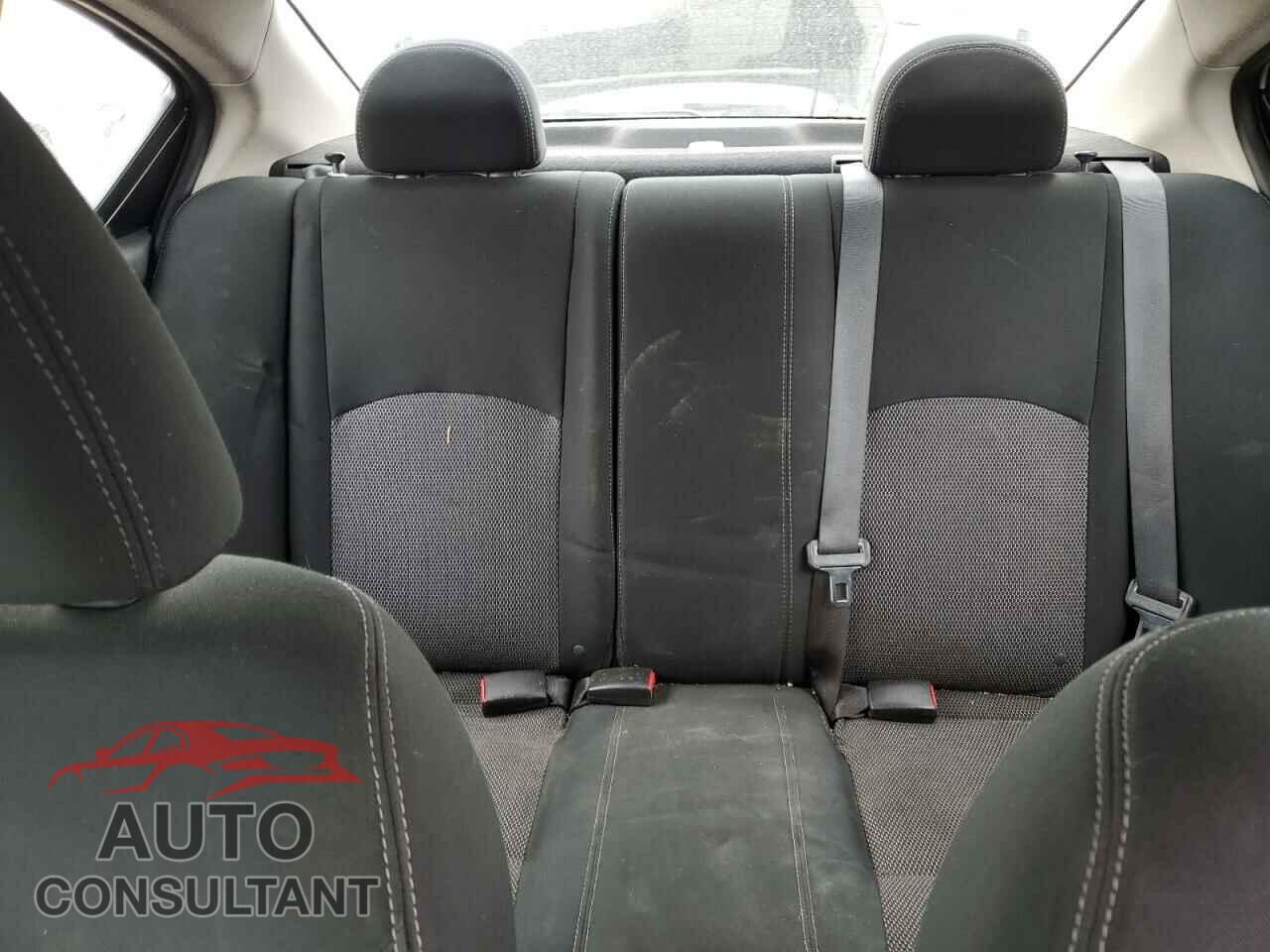 NISSAN VERSA 2019 - 3N1CN7AP3KL864049