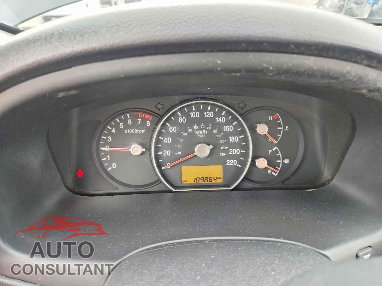 KIA RONDO 2010 - KNAHH8A86A7297120
