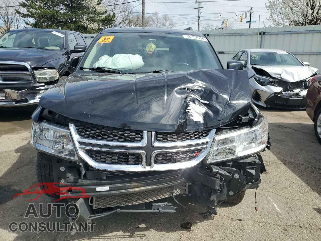 DODGE JOURNEY 2017 - 3C4PDCBB2HT579199
