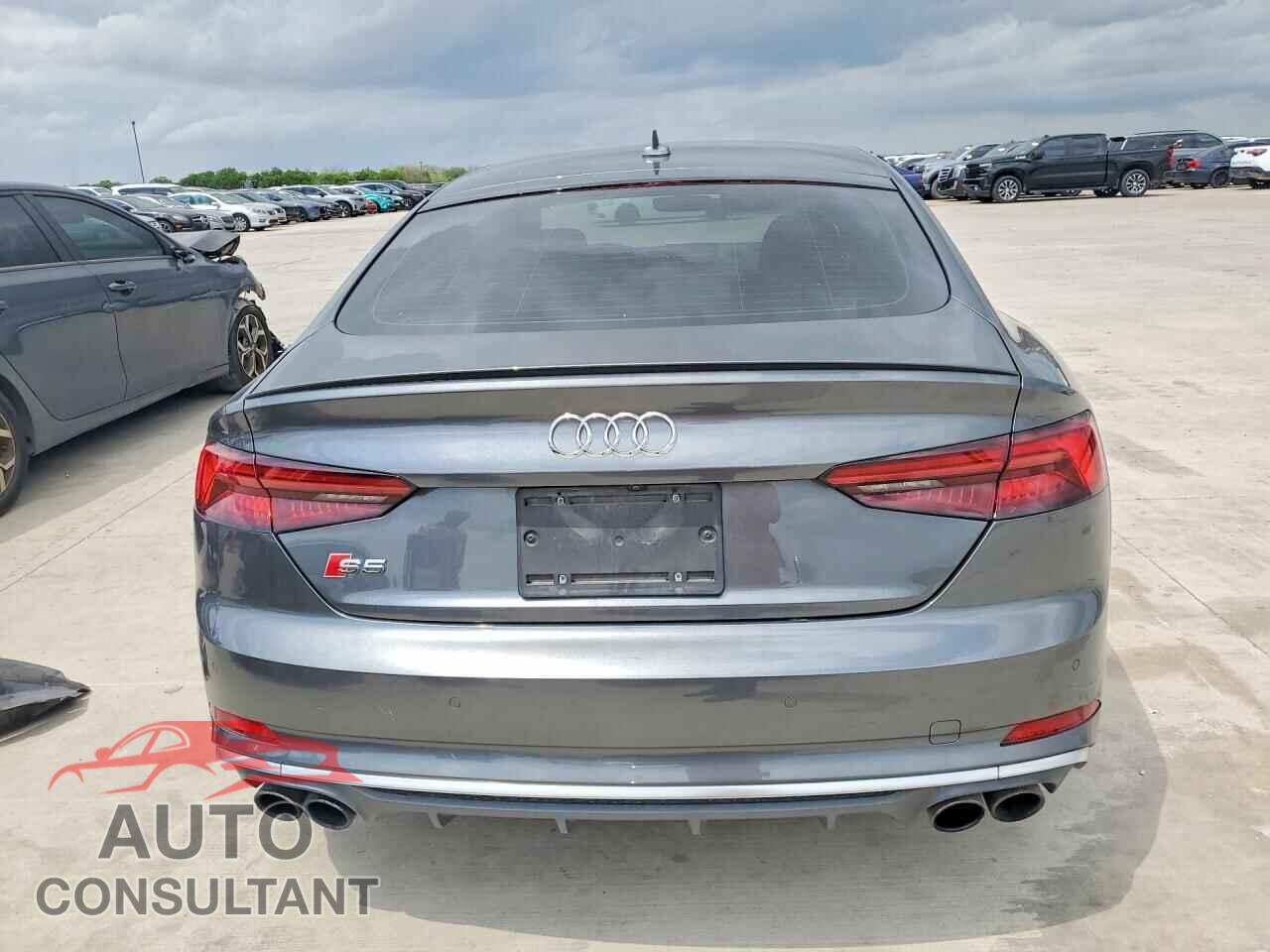 AUDI S5/RS5 2018 - WAUC4CF55JA038614