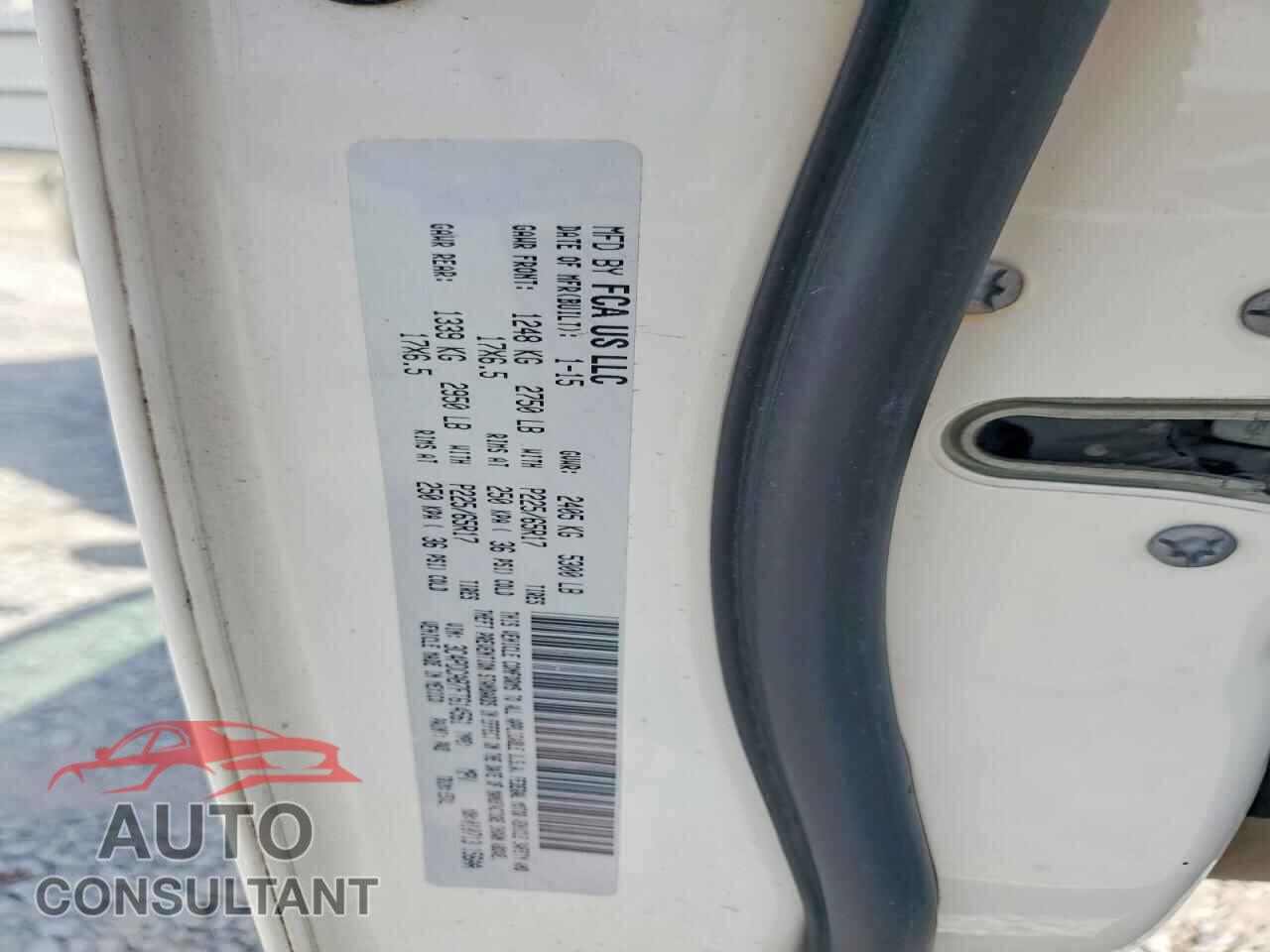 DODGE JOURNEY 2015 - 3C4PDCAB7FT614561