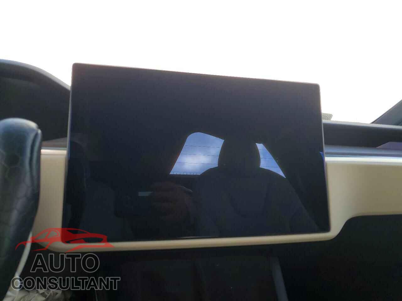 TESLA MODEL X 2023 - 7SAXCAE58PF386925