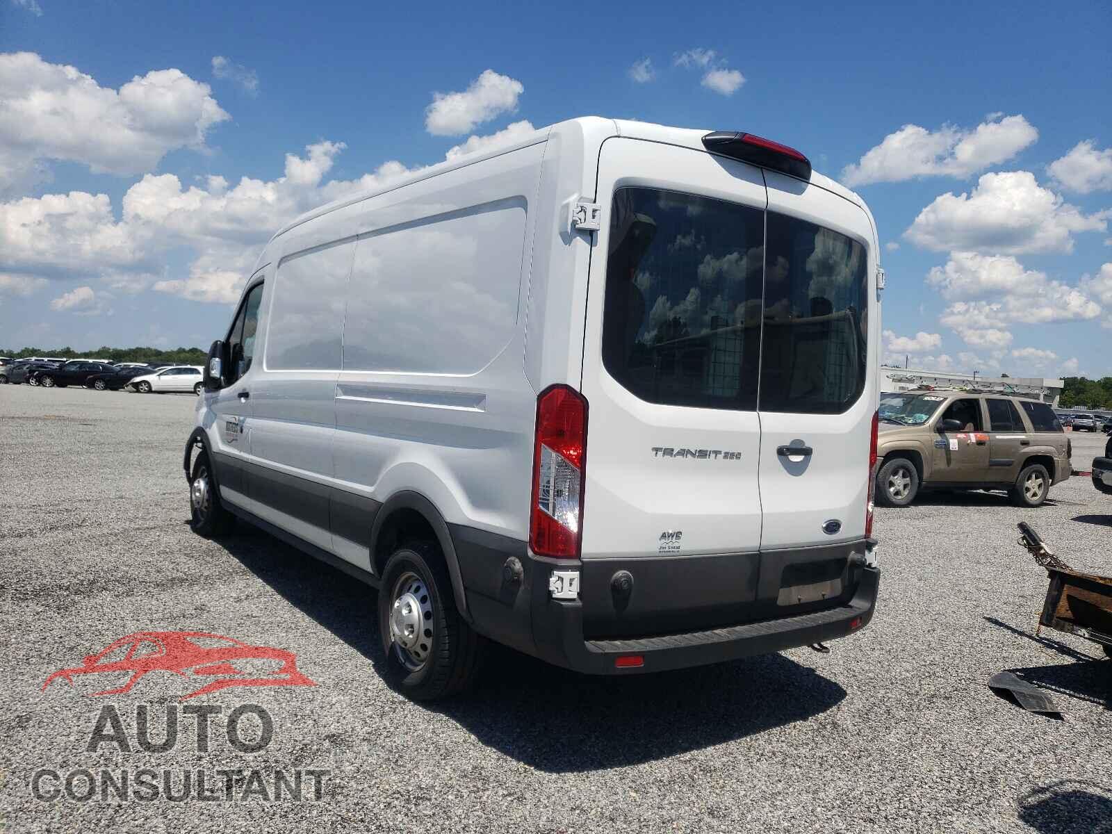 FORD TRANSIT CO 2020 - 1FTBR2C89LKB15913